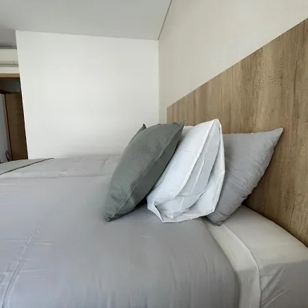 Διαμέρισμα - 1min Santuario